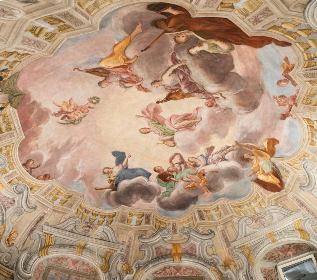 Cupola Rubatti Tornaforte: Apollo E Le Sue Muse Cuneo Exterior foto